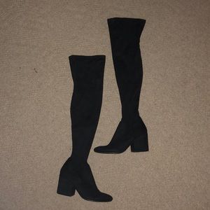 Black Thigh High Velvet Boots! Size 6.5